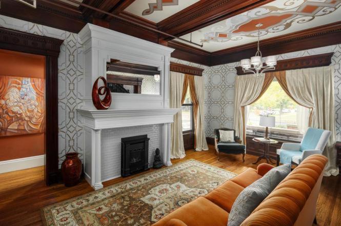 The New Victorian Mansion Bed & Breakfast Saint Paul Ngoại thất bức ảnh